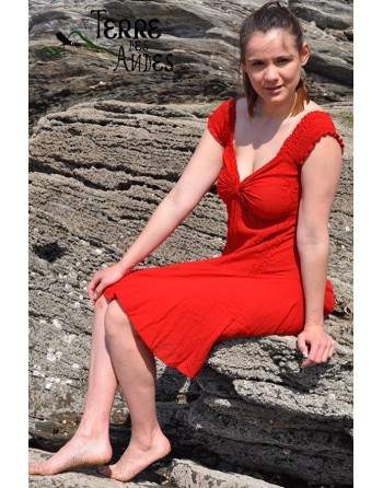 Robe péruvienne rouge indien