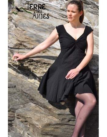 Robe péruvienne noire