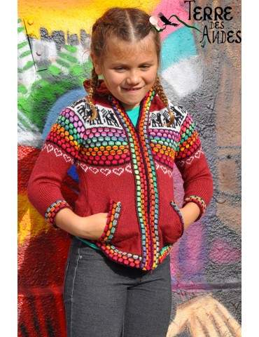 Veste à capuche couleur rouge