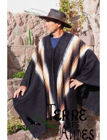 Poncho Titicaca noir