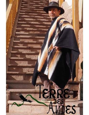 Poncho Titicaca afro-peruano