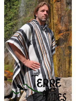 Poncho des Andes en laine...