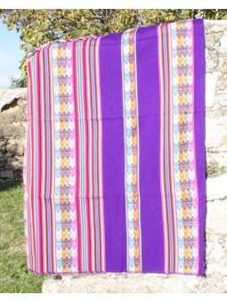 Tissu péruvien mauve