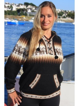 Pull à capuche en laine...