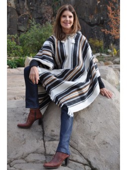 Exclusif, poncho rustique...