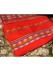 Tissu péruvien rouge grand format