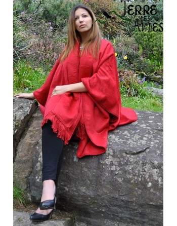 Cape rouge indien