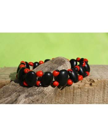Bracelet en graines Huayruro Porte Bonheur