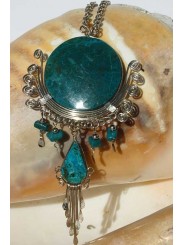 Collier en pierre péruvienne turquoise