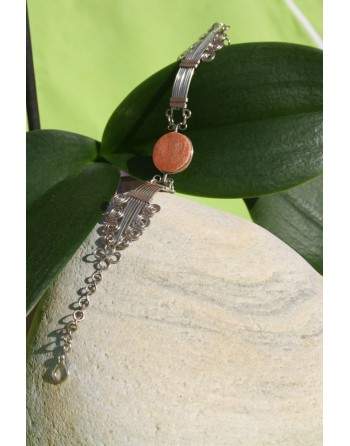 Bracelet avec pierre semi-précieuse